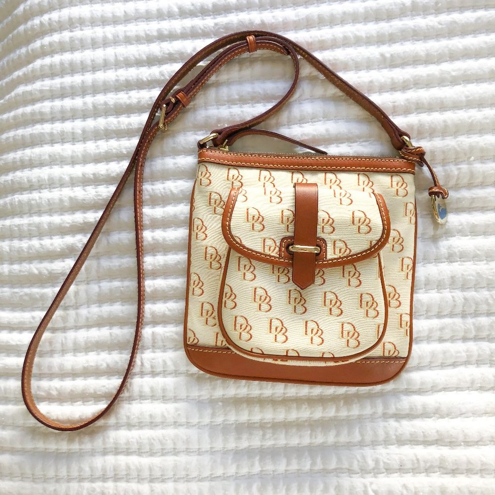 NWOT Dooney & Bourke Monogram Crossbody Bag